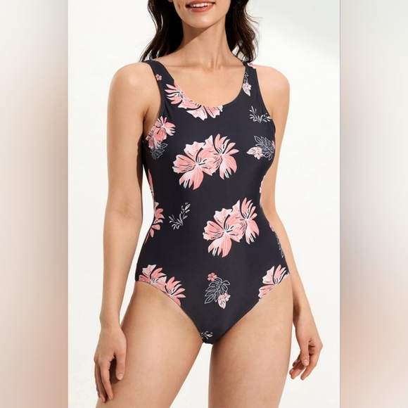 Walkonbeach Pink Floral Scoop Back Crossover One Piece Swim Suit, Size XL - Picture 1 of 6